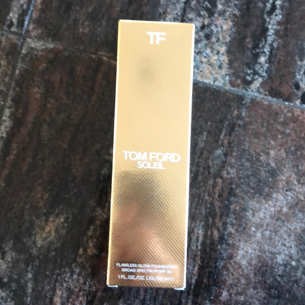 Tom Ford Soleil Flawless Glow Foundation